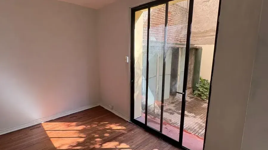 Interior 3